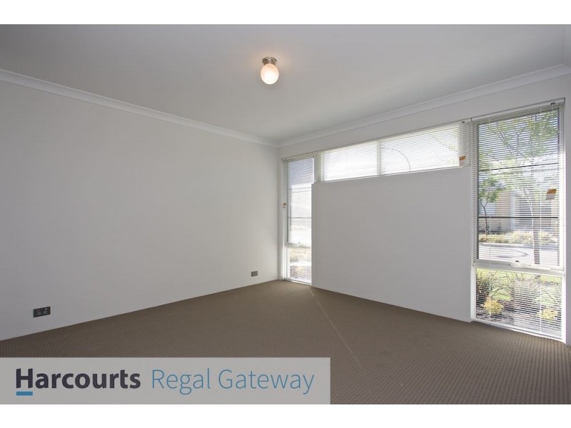 7 Ryhill Crescent, Wellard WA 6170