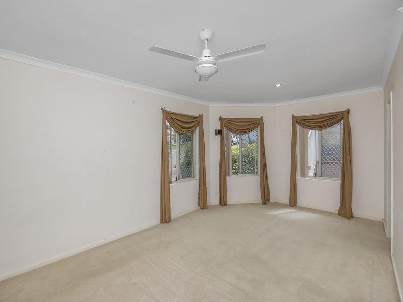 8 Conn Heights, Success WA 6164