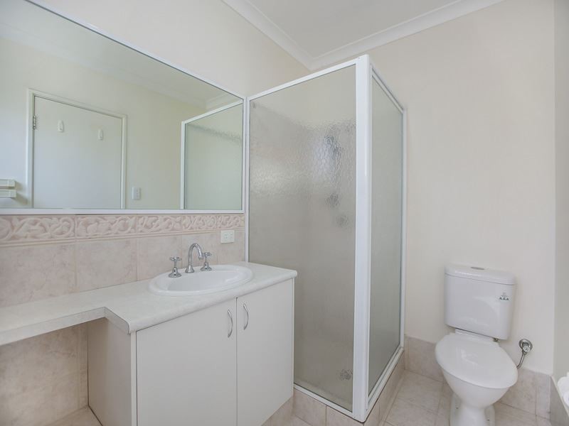 8 Conn Heights, Success WA 6164
