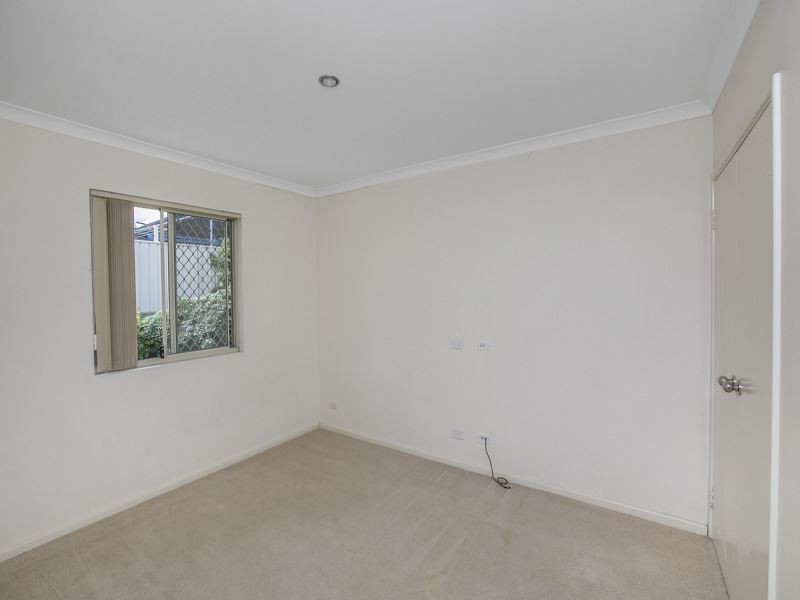 8 Conn Heights, Success WA 6164
