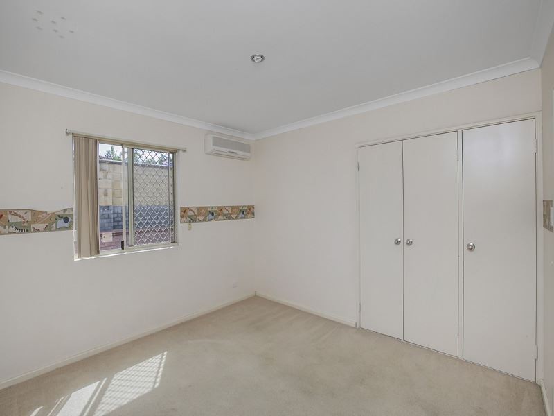 8 Conn Heights, Success WA 6164