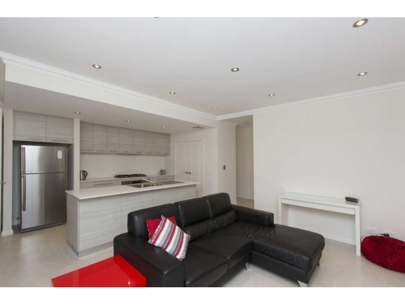 11 Bindarri Grove, Wandi WA 6167