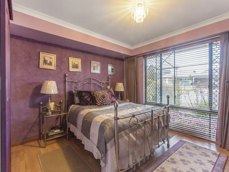 1 Manitoba Place, Success WA 6164