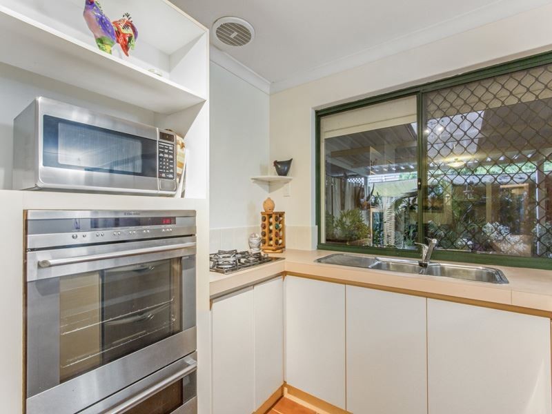 1 Manitoba Place, Success WA 6164
