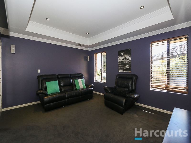 7 Elemi Bend, Atwell WA 6164