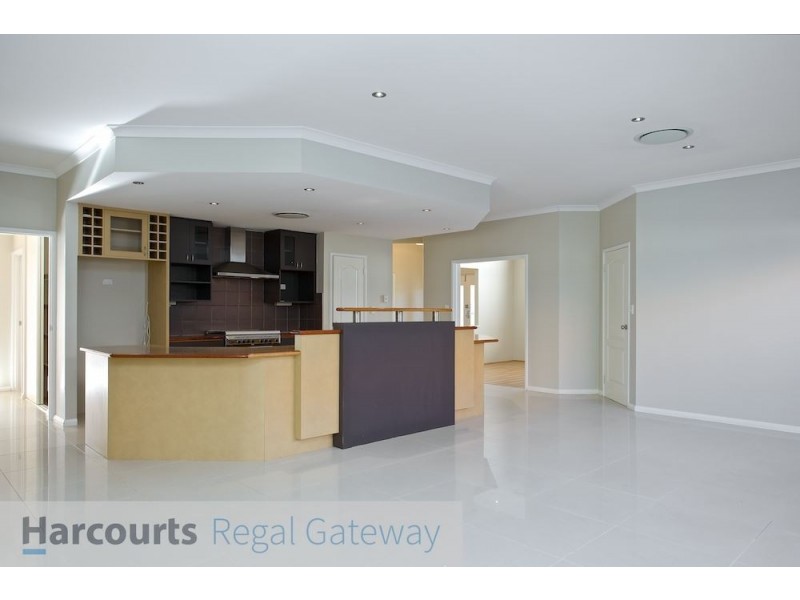 25 Savannah Circuit, Success WA 6164