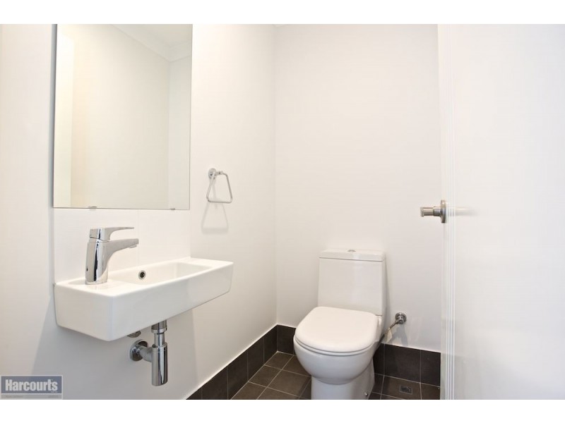 4 McIntosh Street, Hammond Park WA 6164