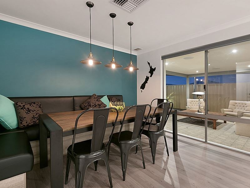 56 Bellingham Road, Hammond Park WA 6164