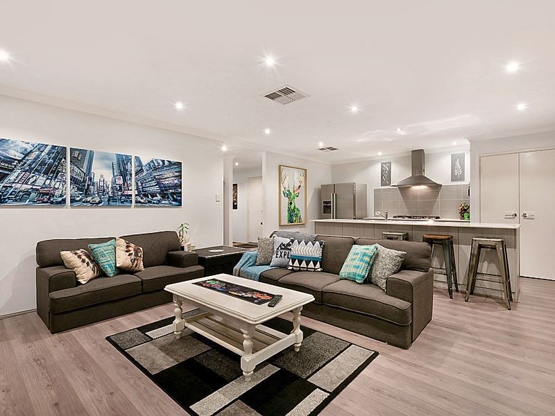 56 Bellingham Road, Hammond Park WA 6164