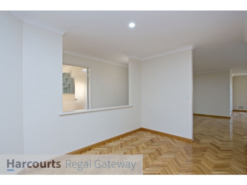 9 Naylor Close, Atwell WA 6164