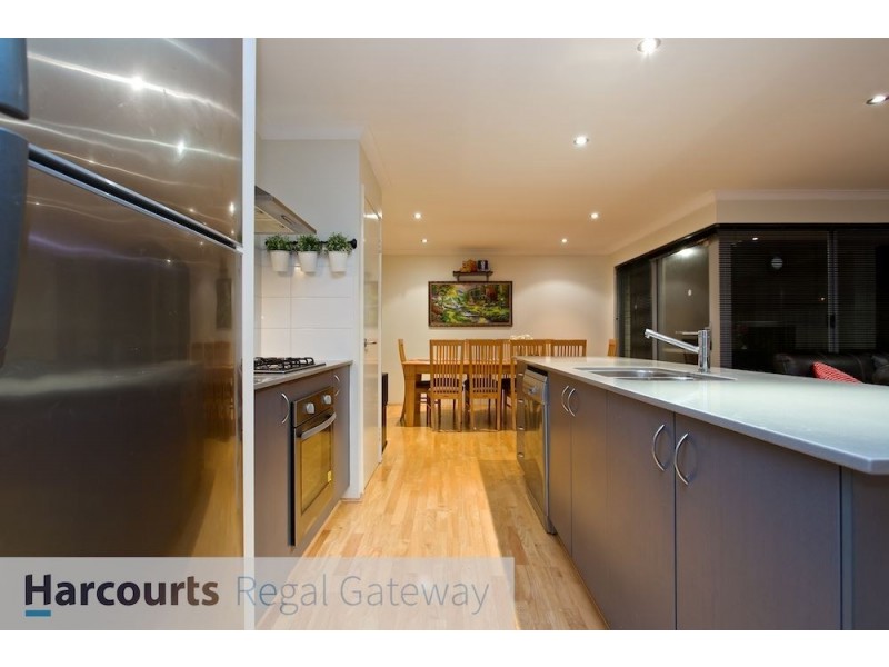 11/42 Baler Court, Hammond Park WA 6164