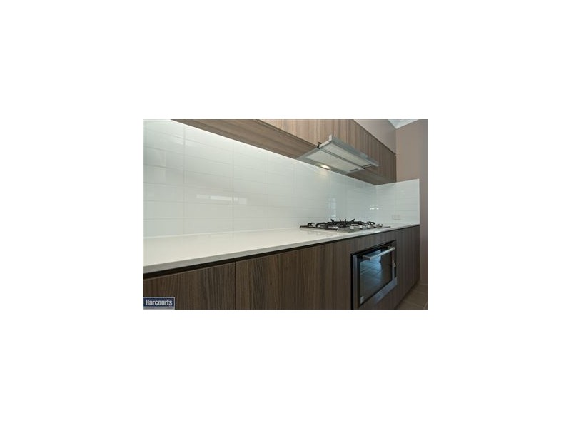 17 Affable Way, Atwell WA 6164