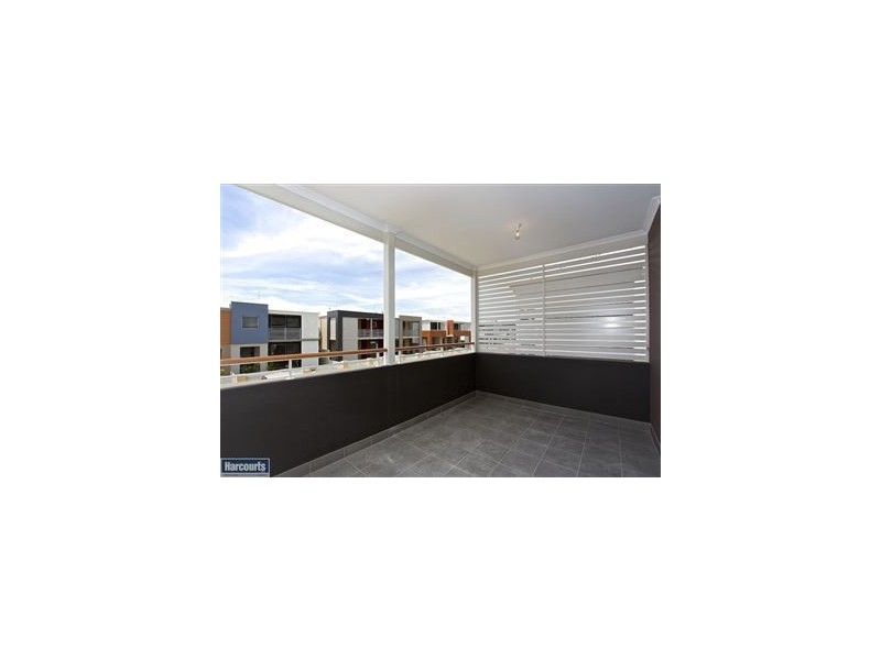 17 Affable Way, Atwell WA 6164