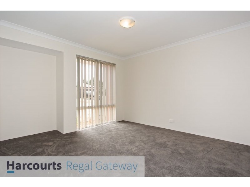 11 Birch Road, Aubin Grove WA 6164