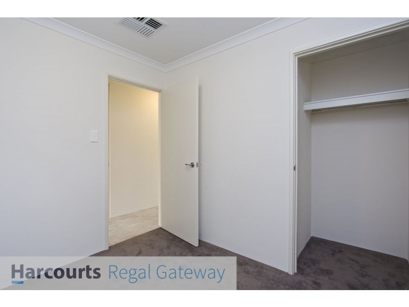 11 Birch Road, Aubin Grove WA 6164