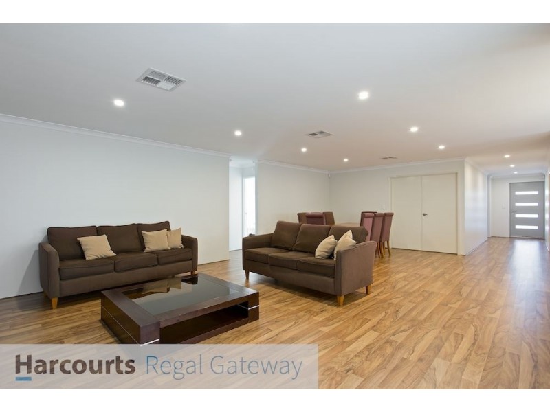 10 Clavata Road, Beeliar WA 6164