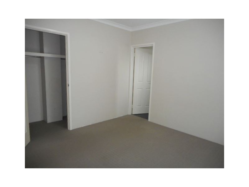 25 Olivedale Road, Madeley WA 6065