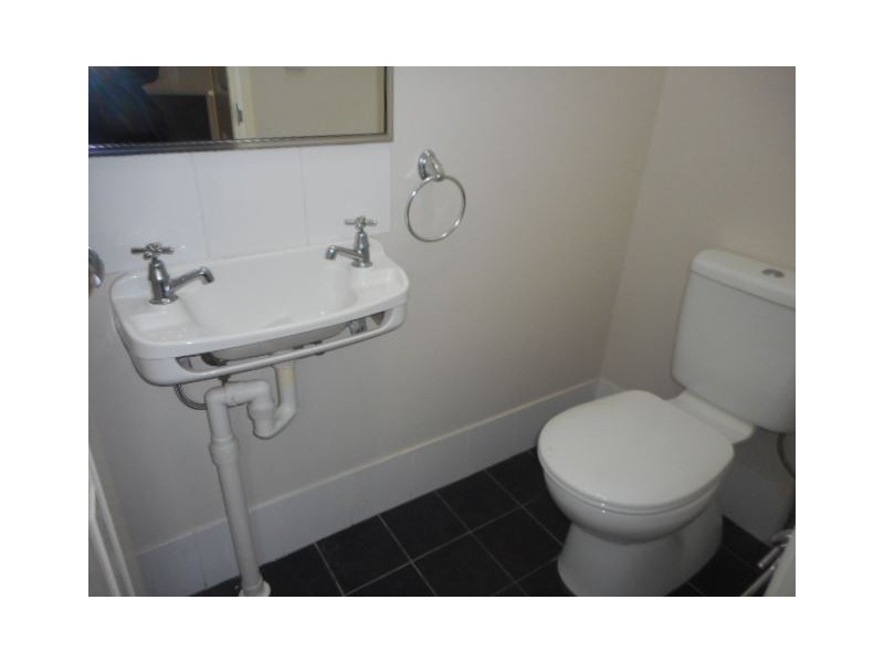 25 Olivedale Road, Madeley WA 6065