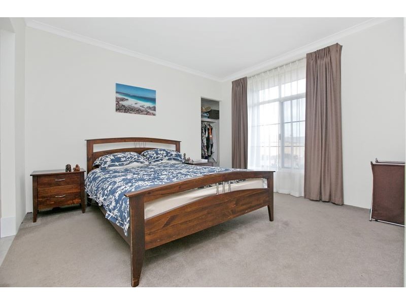 4 Aleppo Street, Aubin Grove WA 6164