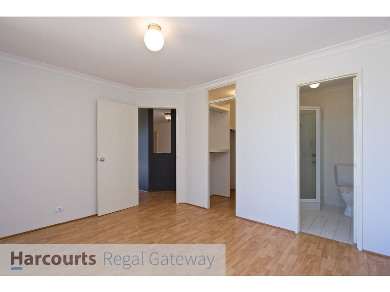 48 Derwent Crescent, Success WA 6164