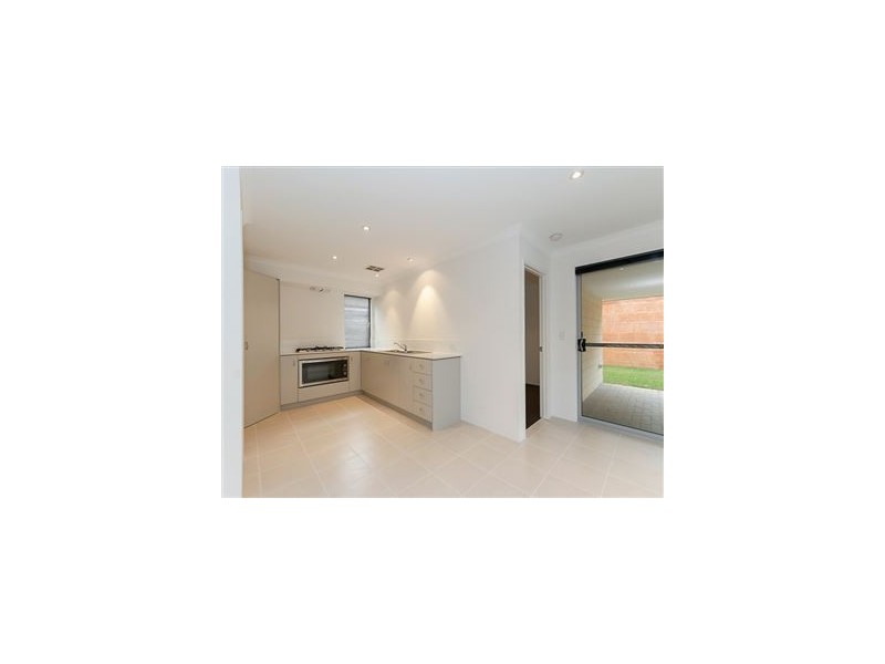 36 Goldfields Loop, Wandi WA 6167