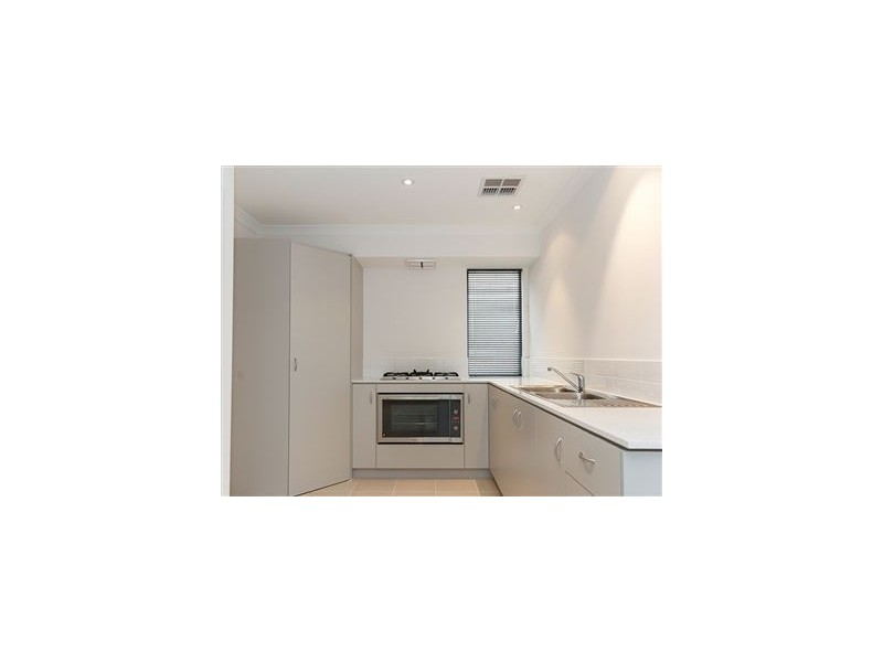 36 Goldfields Loop, Wandi WA 6167