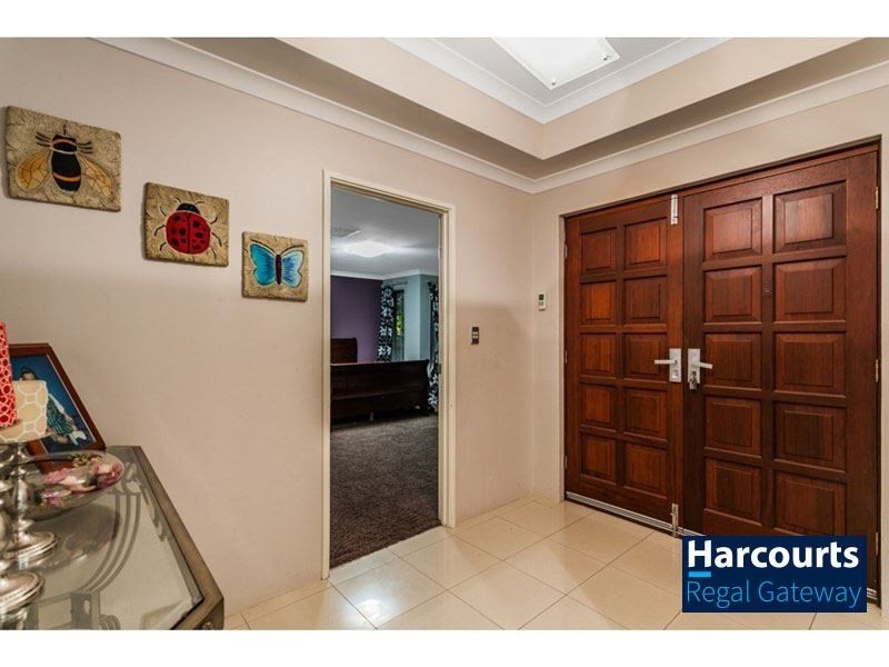 7 Fareham Crescent, Wellard WA 6170