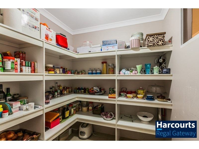 7 Fareham Crescent, Wellard WA 6170