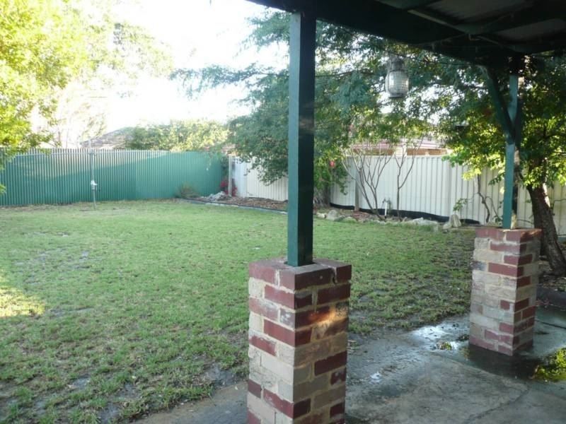 34 Armstrong Road, Wilson WA 6107