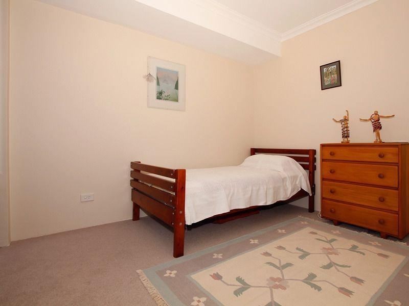 100 Aurora Drive, Atwell WA 6164