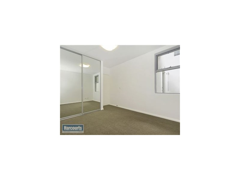 11/30 Lambeth Circle, Wellard WA 6170