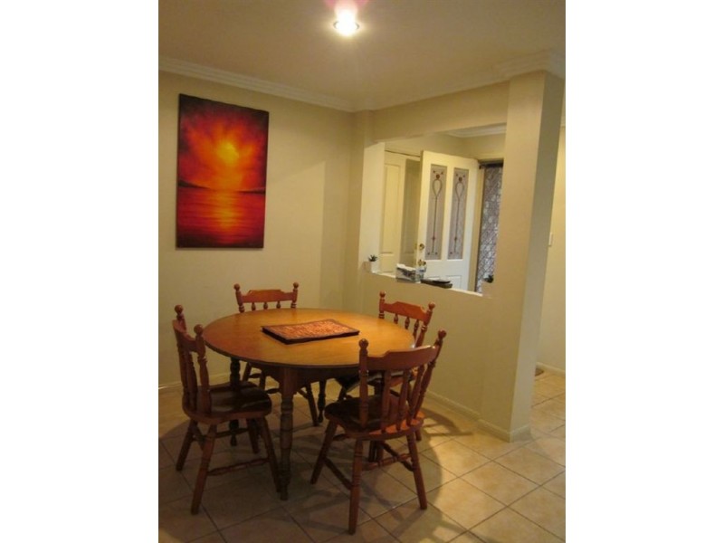 1/7 Middle Street, Labrador QLD 4215