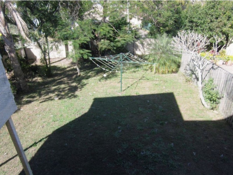 5 Hilltop Street, Labrador QLD 4215