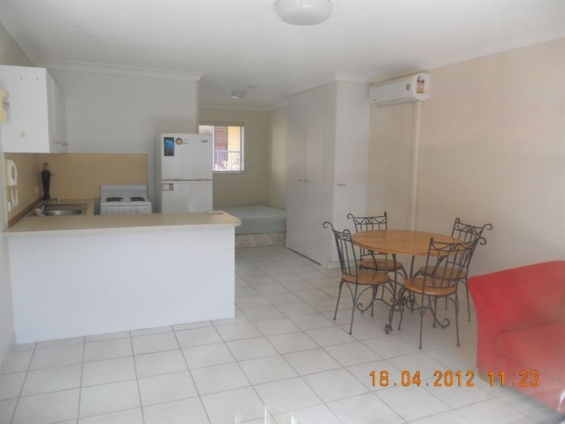 4/46 Brighton Street, Biggera Waters QLD 4216