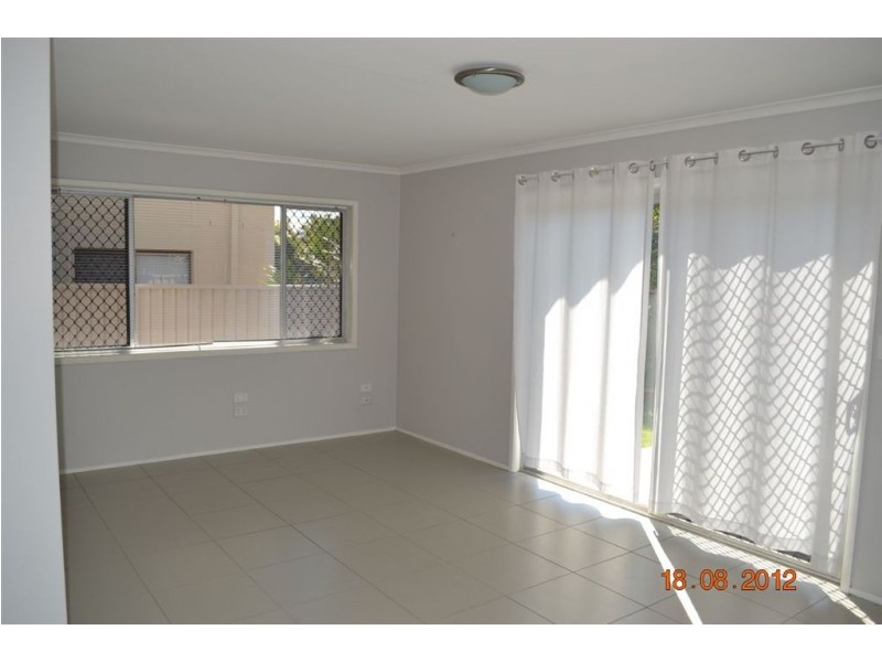 2/52 Hollywell Road, Biggera Waters QLD 4216