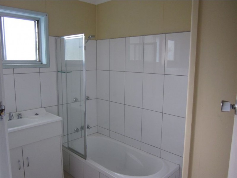 22 Ashton St, Labrador QLD 4215