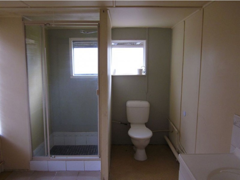 22 Ashton St, Labrador QLD 4215