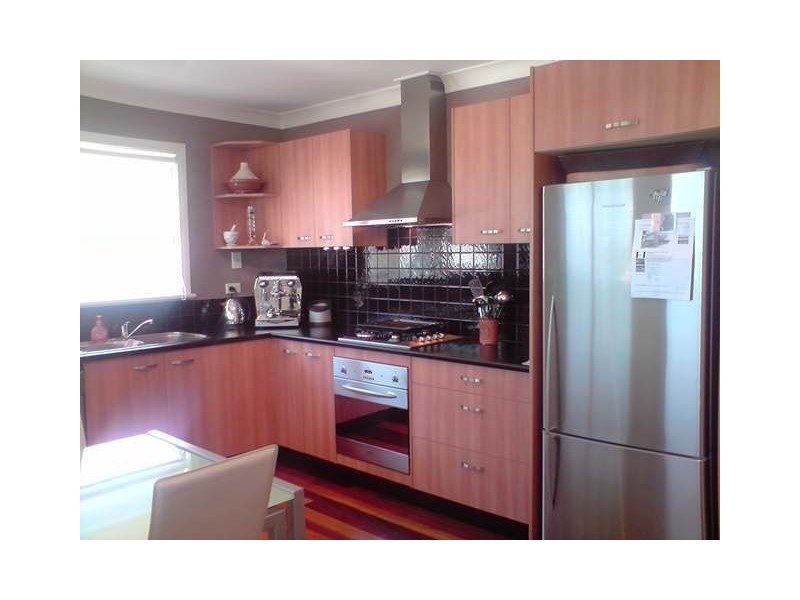 2/14 Thelma Avenue, Biggera Waters QLD 4216