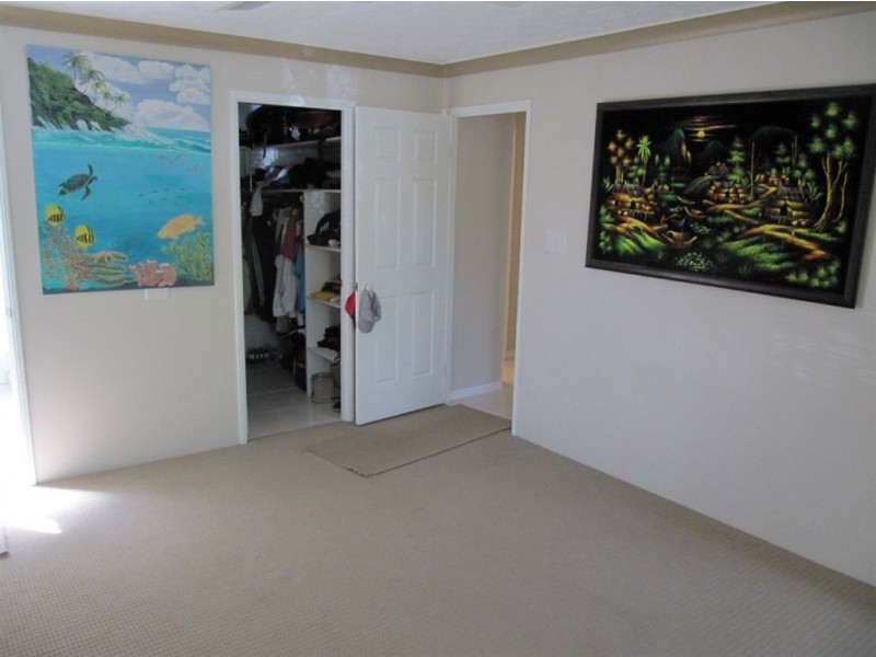 1/9 Madang Crescent, Runaway Bay QLD 4216