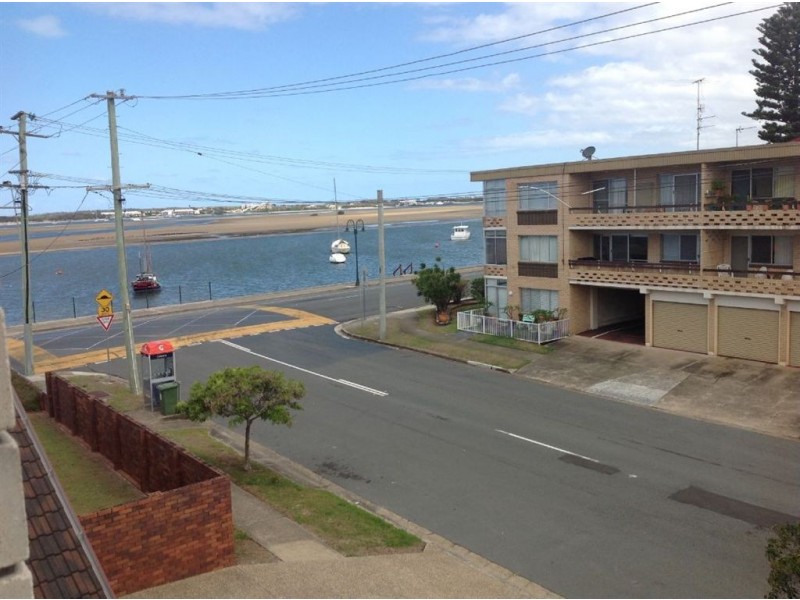8/294 Marine Parade, Labrador QLD 4215