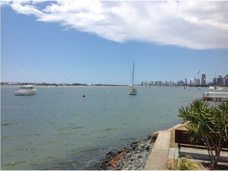 10/282 Marine Parade, Labrador QLD 4215