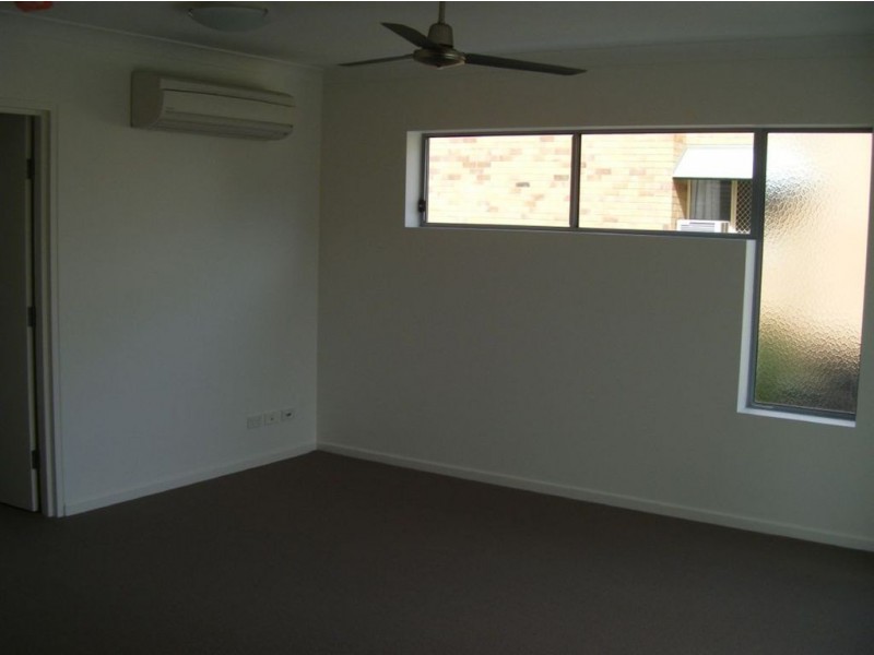 3/7 Phillip St, Labrador QLD 4215