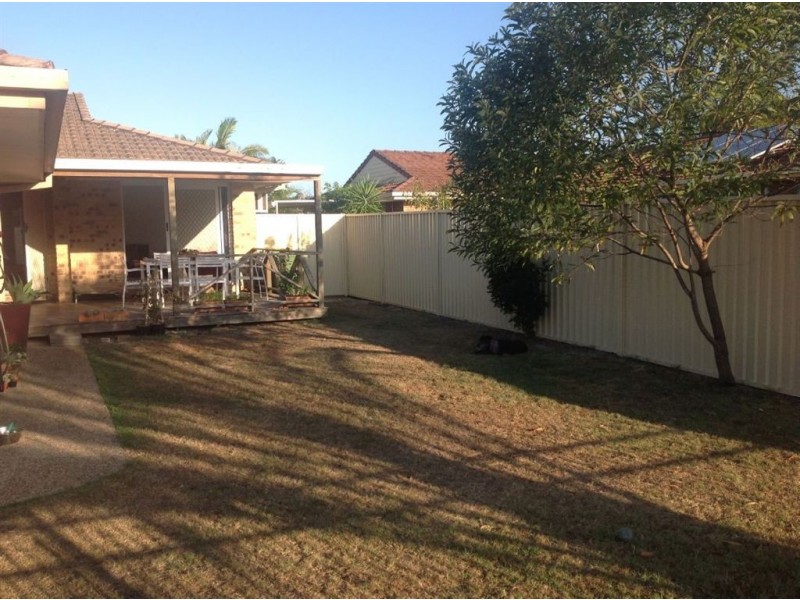 2/12 Sanctuary Court, Coombabah QLD 4216