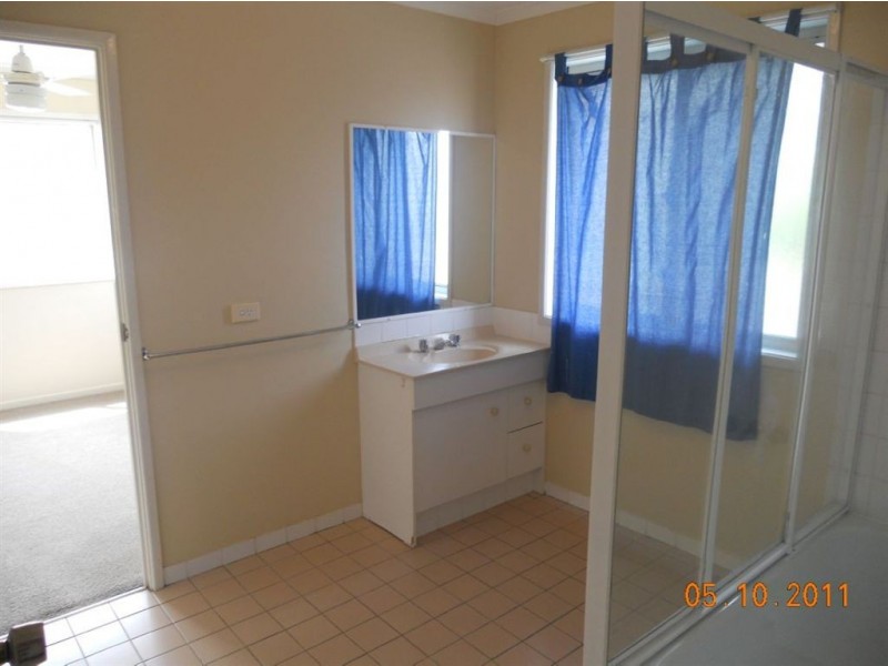 5/157 Frank Street, Labrador QLD 4215