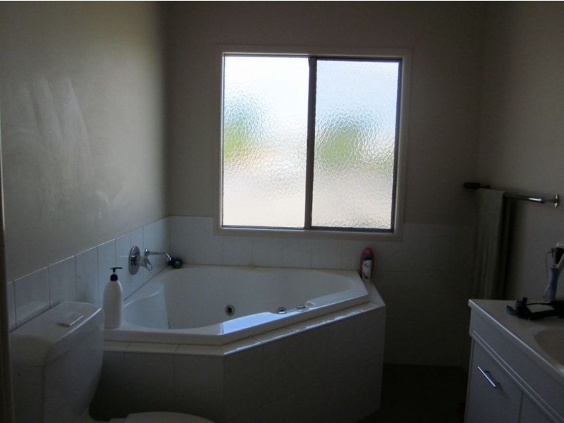 2/25 Clark Street, Biggera Waters QLD 4216