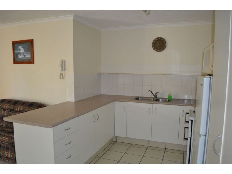 3/9 Bradford Street, Labrador QLD 4215