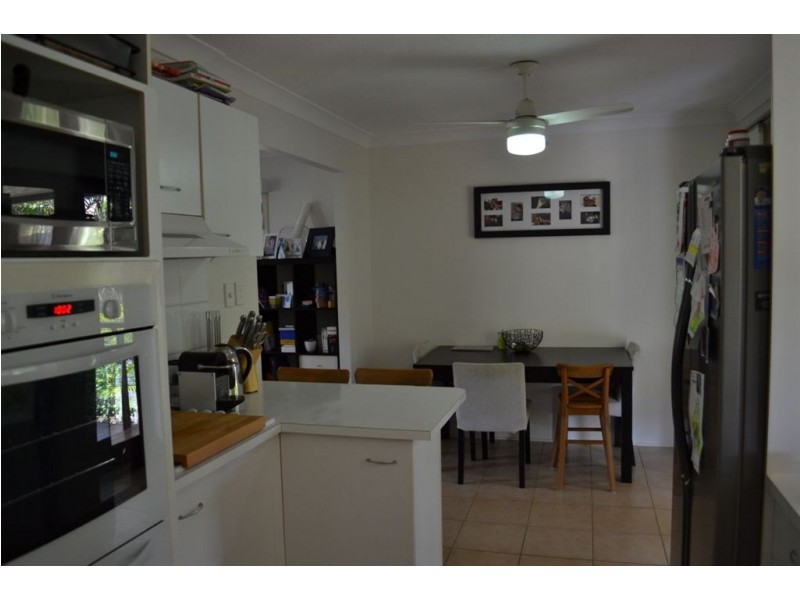 17 Arthur Street, Biggera Waters QLD 4216