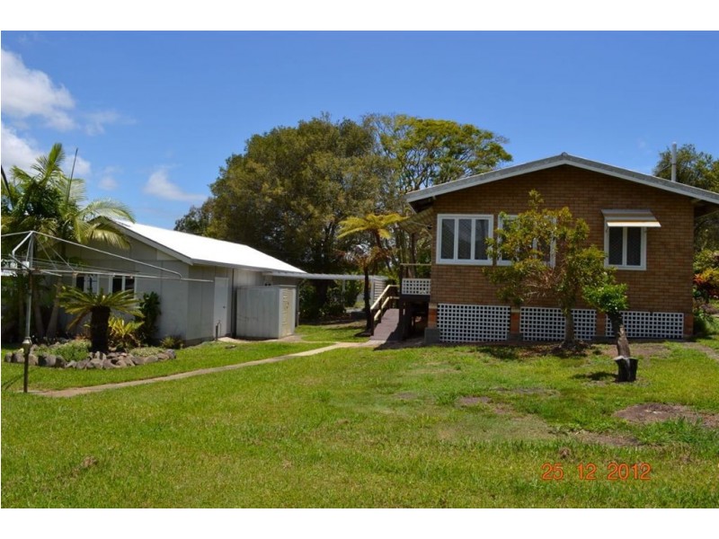 28 Bellevue Parade, Labrador QLD 4215