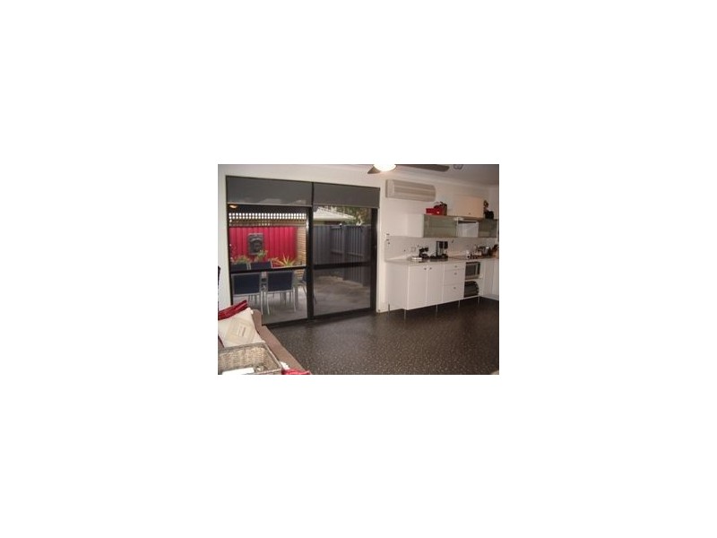 6/145 Central St, Labrador QLD 4215