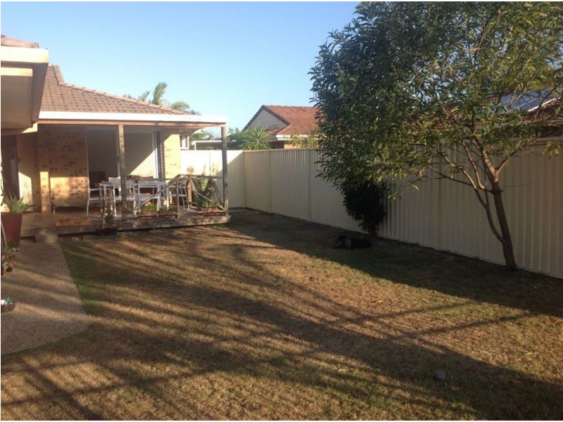 2/12 Sanctuary Court, Coombabah QLD 4216